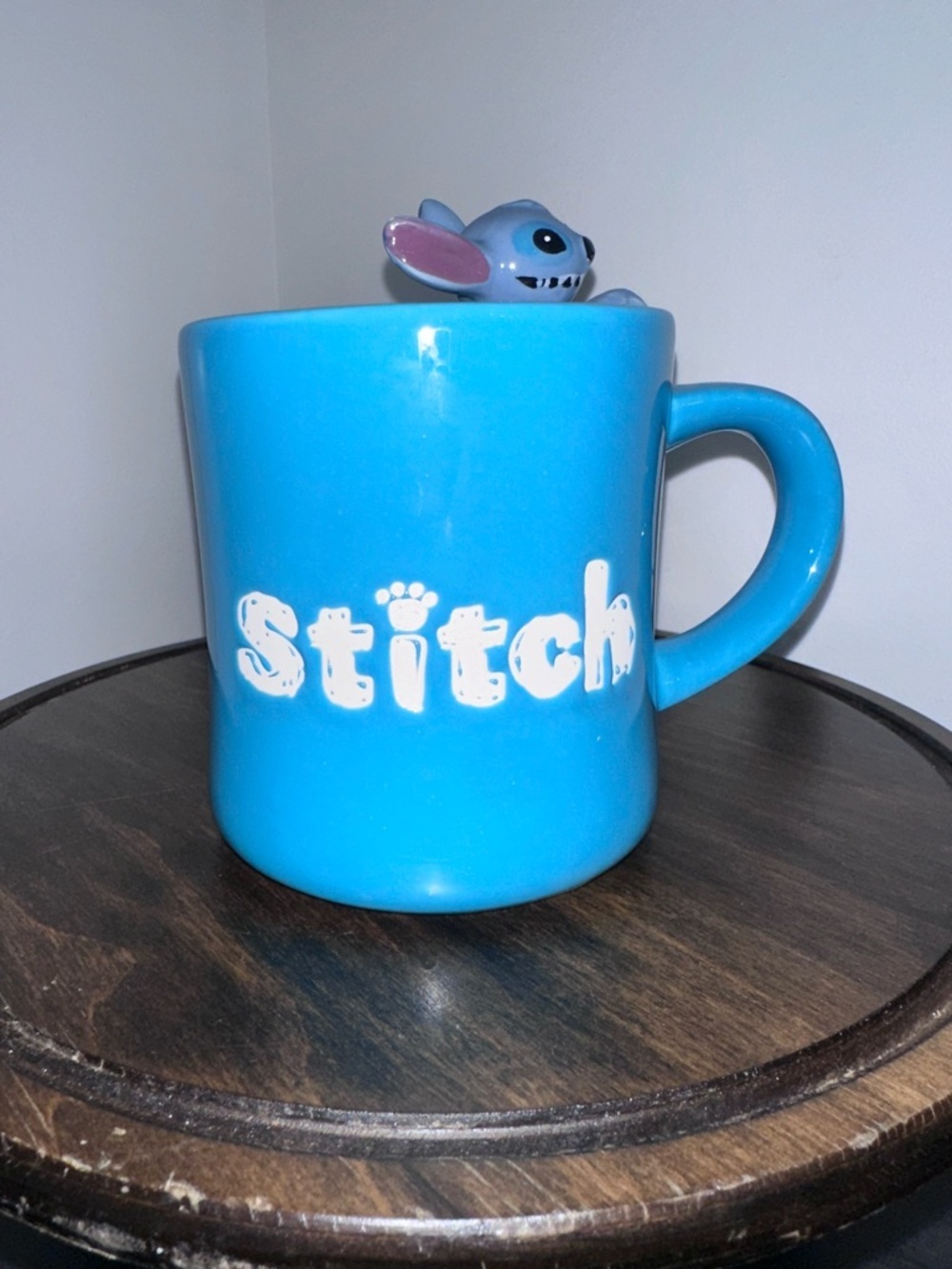 Disney Lilo & Stitch 3D Sculpted Peeking Stitch Blue Ceramic Coffee Mug Zrike - Picture 4 of 10